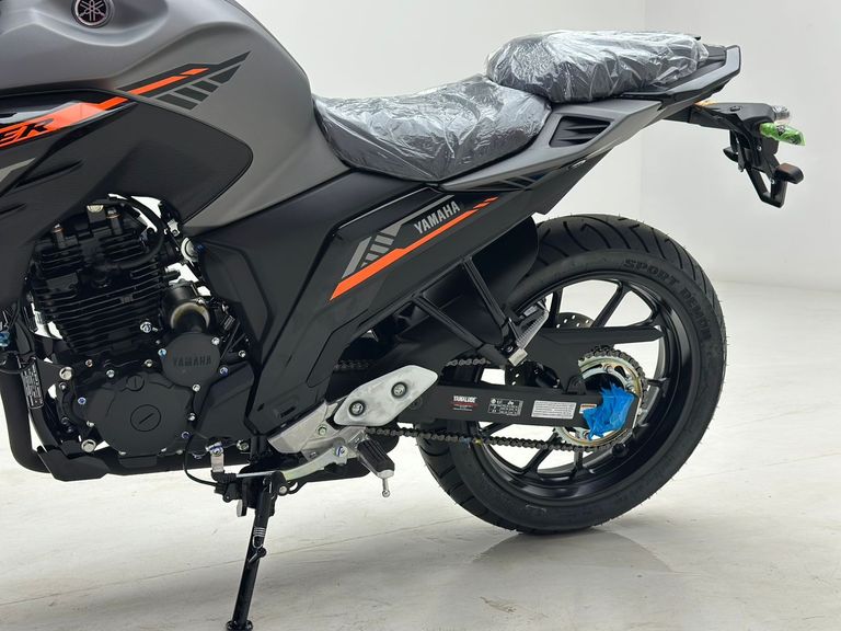 YAMAHA FZ25 250 FAZER CONNECTED