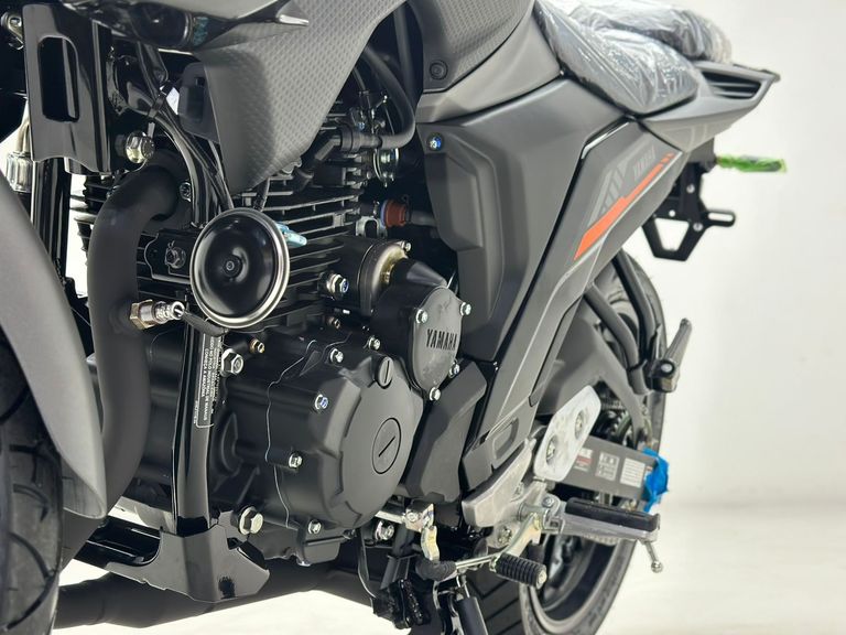 YAMAHA FZ25 250 FAZER CONNECTED