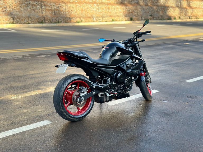 YAMAHA XJ6 F