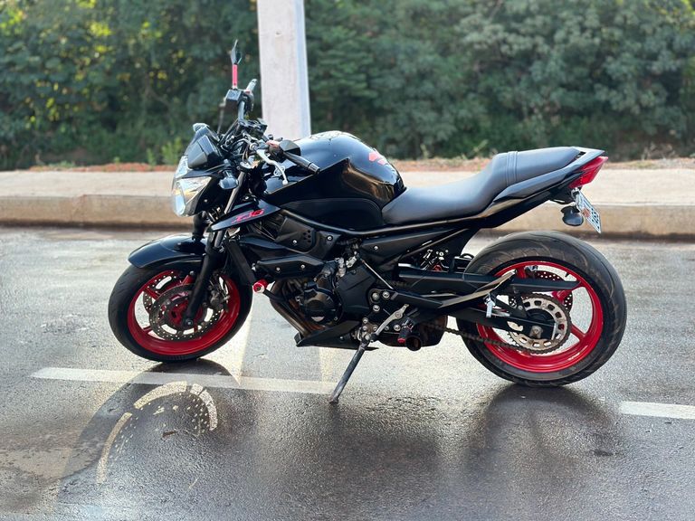 YAMAHA XJ6 F