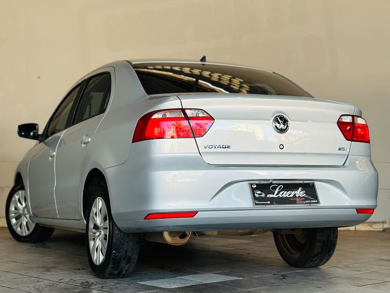 VolksWagen VOYAGE 1.6 MSI Flex 16V 4p Aut.