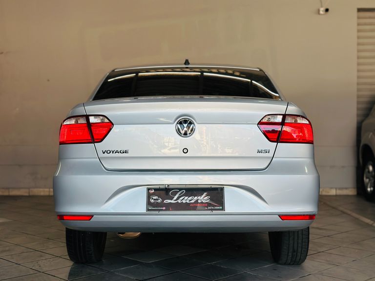 VolksWagen VOYAGE 1.6 MSI Flex 16V 4p Aut.