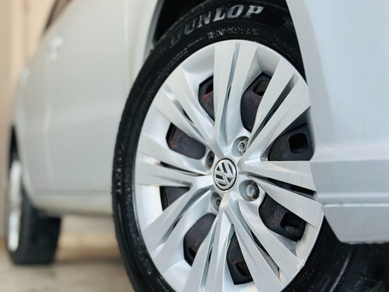 VolksWagen VOYAGE 1.6 MSI Flex 16V 4p Aut.