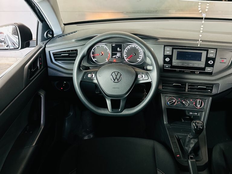 VolksWagen Polo Track 1.0 Flex 12V 5p