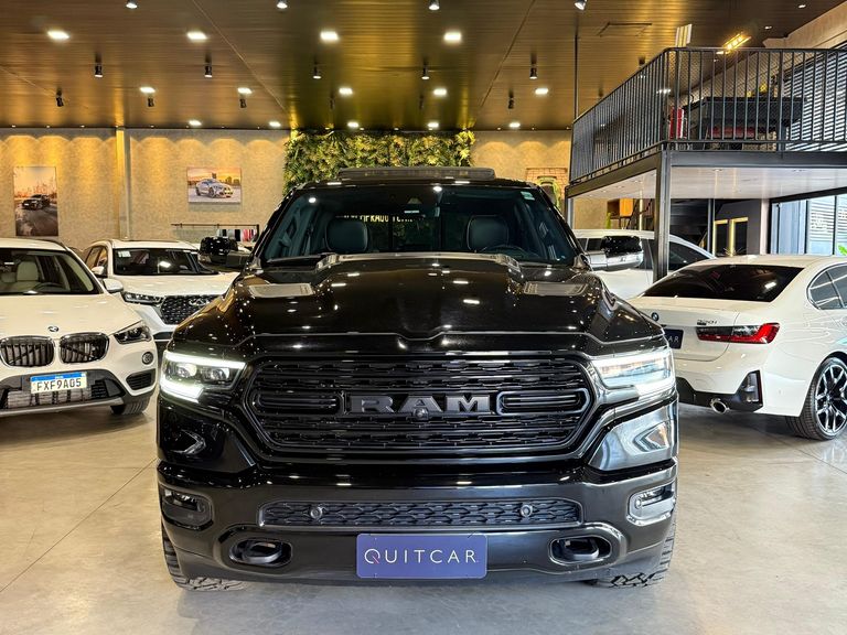 RAM 1500 LIMITED NIGHT EDITION 5.7 4x4 Aut.