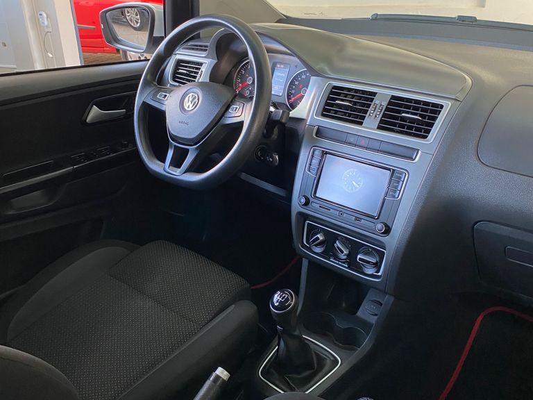 VolksWagen Fox Connect 1.6 Flex 8V 5p