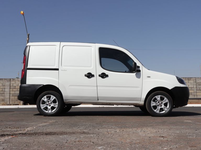 Fiat Doblo Cargo 1.8 mpi Fire Flex 8V/16V 4p