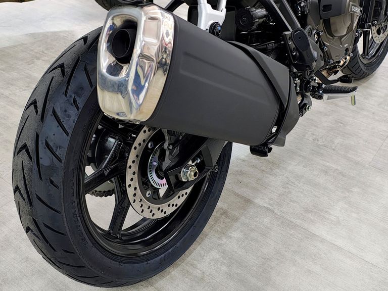 SUZUKI DL 800 V-STROM