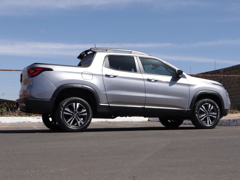Fiat Toro Freedom 1.3 T270 4x2 Flex Aut.