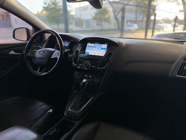 Ford Focus TITA/TITA Plus 2.0  Flex 5p Aut.