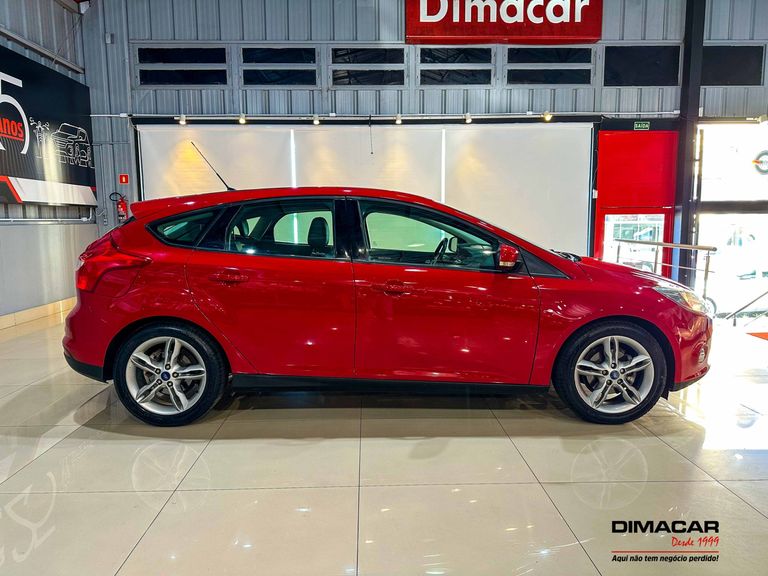 Ford Focus 2.0 16V/SE/SE Plus Flex 5p Aut.