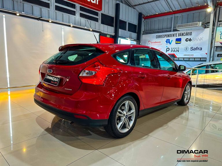 Ford Focus 2.0 16V/SE/SE Plus Flex 5p Aut.