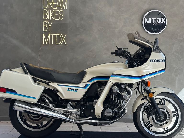 Honda CBX1050