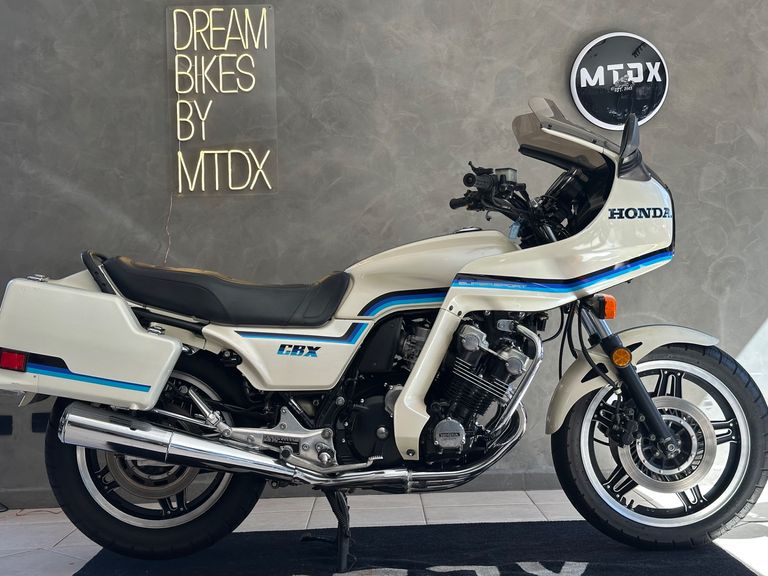 Honda CBX1050