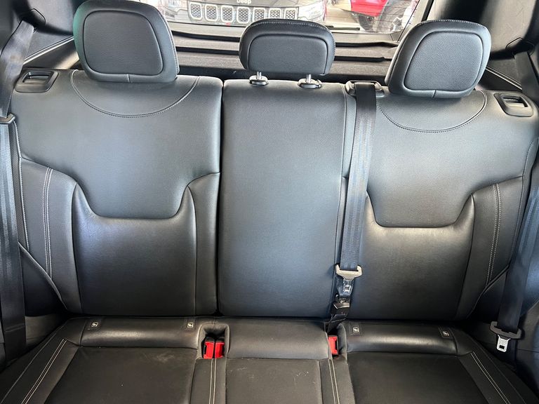 Jeep Renegade Sport 1.8 4x2 Flex 16V Aut.