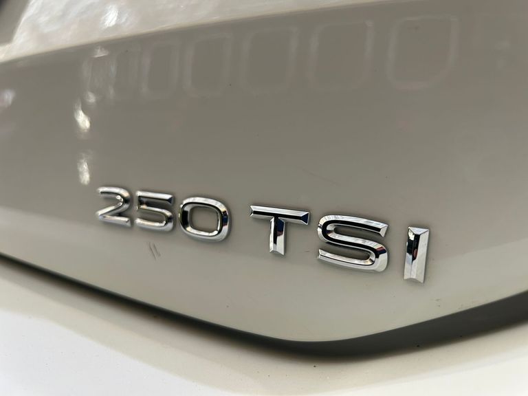 VolksWagen T-Cross Hig. 250 TSI 1.4 Flex 16V 5p Aut