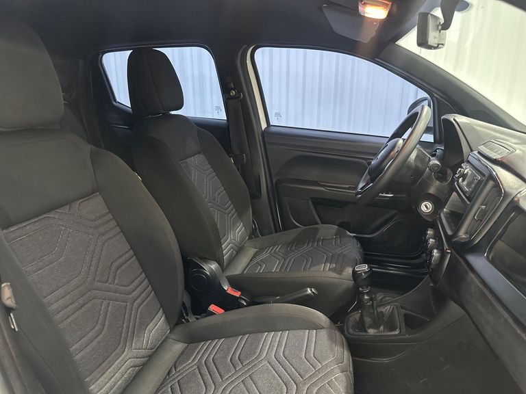 Fiat Strada Freedom 1.3 Flex 8V CD