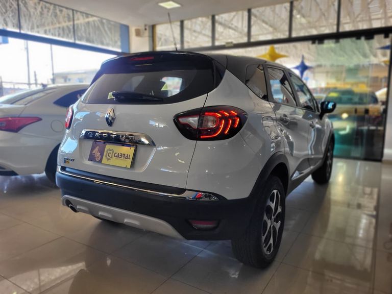 Renault CAPTUR Intense 1.6 16V Flex 5p Aut.