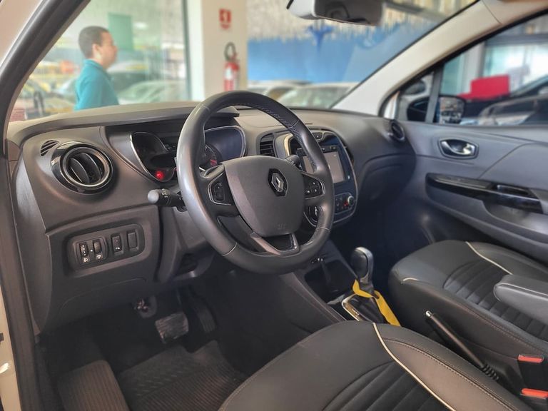 Renault CAPTUR Intense 1.6 16V Flex 5p Aut.