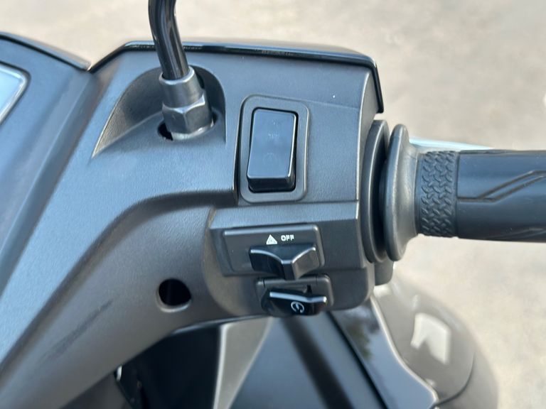 YAMAHA FLUO 125 ABS