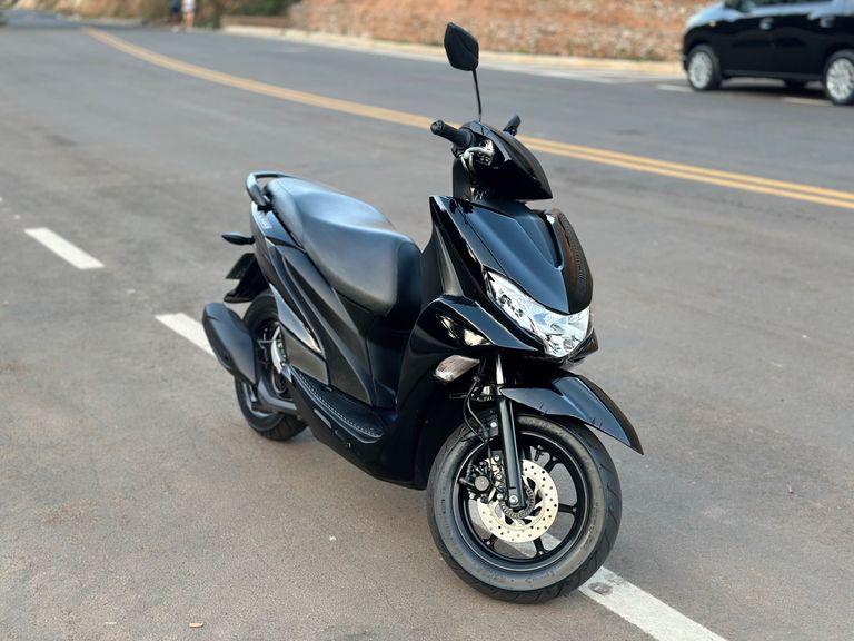 YAMAHA FLUO 125 ABS