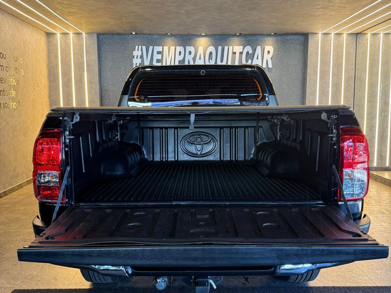 Toyota Hilux CD SRV 4x2 2.7 Flex 16V Aut.