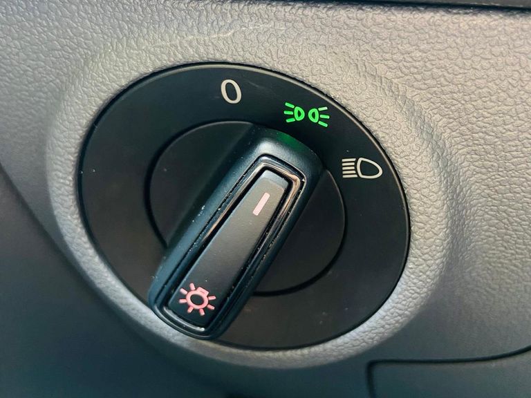 VolksWagen Polo Track 1.0 Flex 12V 5p