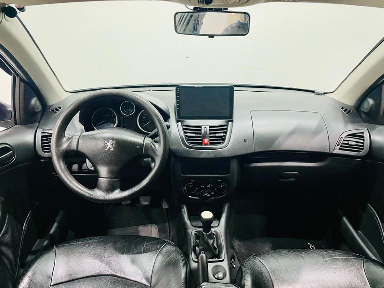 Peugeot 207 XR 1.4 Flex 8V 5p