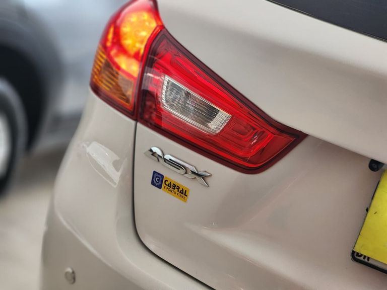 Mitsubishi ASX 2.0 16V 4x4 160cv Aut.