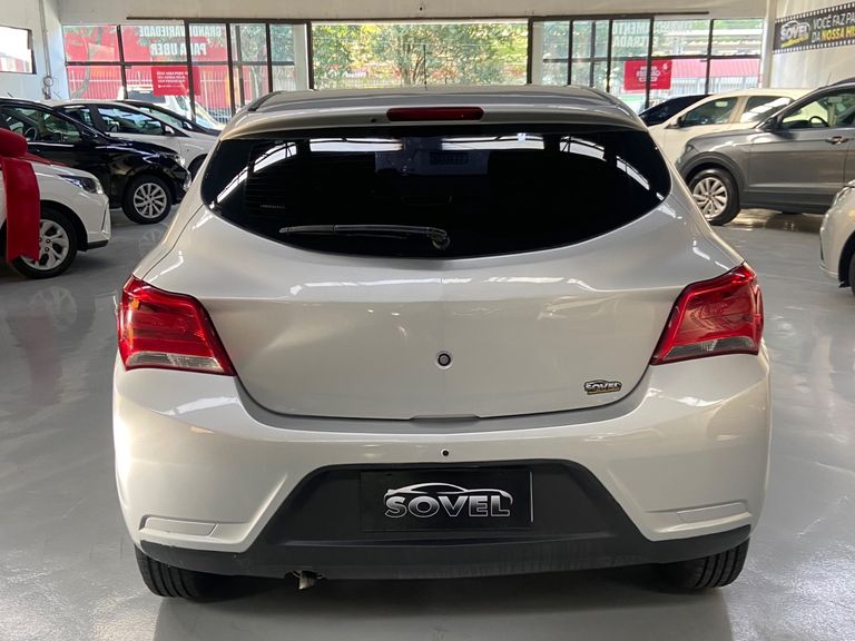 Chevrolet ONIX HATCH LT 1.0 8V FlexPower 5p Mec.