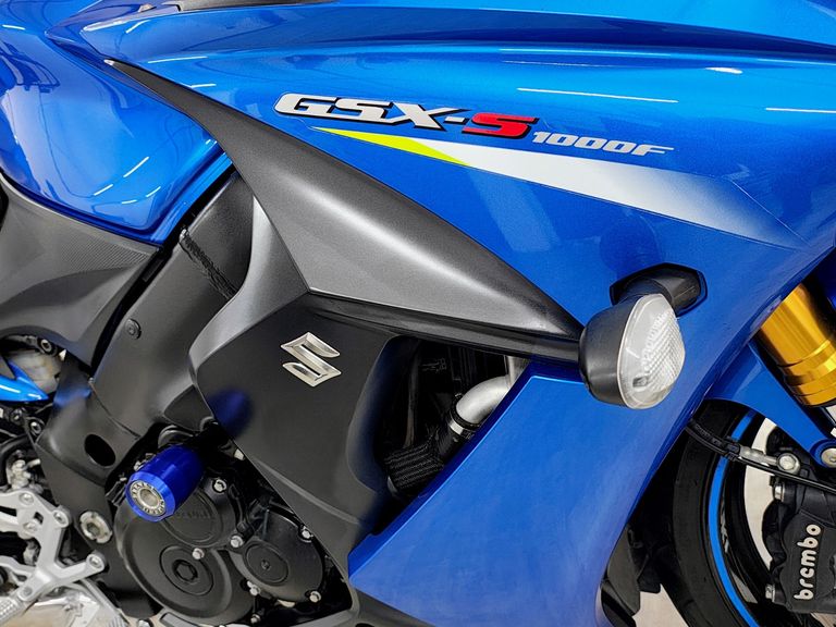 SUZUKI Motos S1000FA