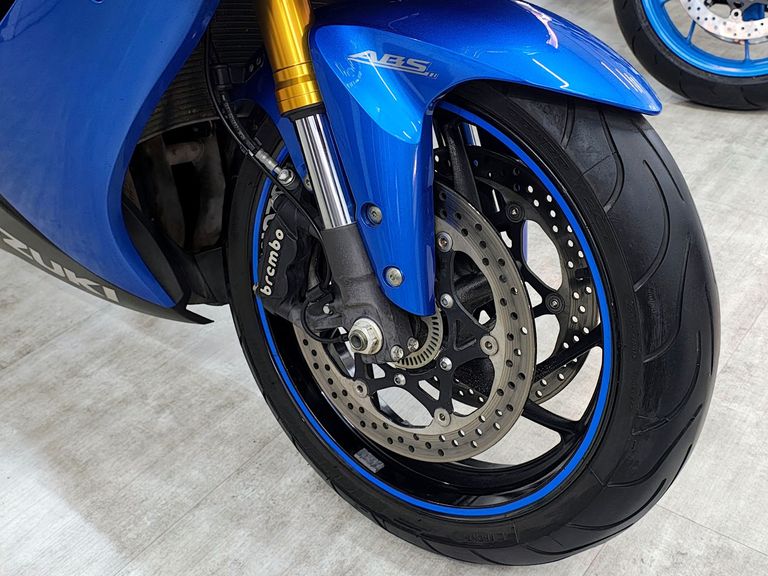 SUZUKI Motos S1000FA