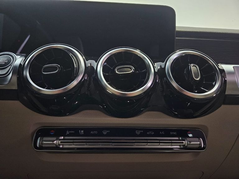 Mercedes GLB 200 Advance 1.3 TB 16V Aut.