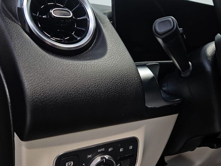 Mercedes GLB 200 Advance 1.3 TB 16V Aut.