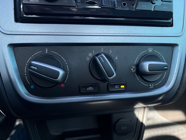 VolksWagen Saveiro Robust 1.6 Total Flex 8V