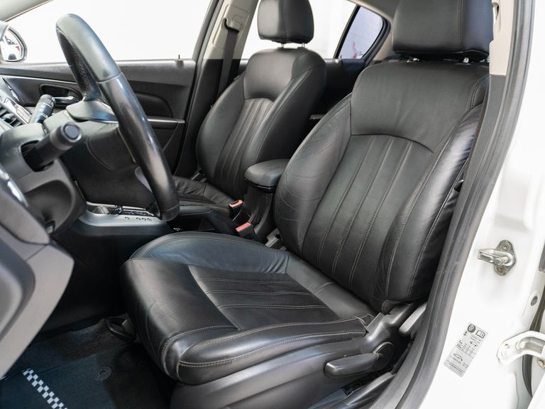 Chevrolet CRUZE HB Sport LTZ 1.8 16V FlexP. 5p Aut