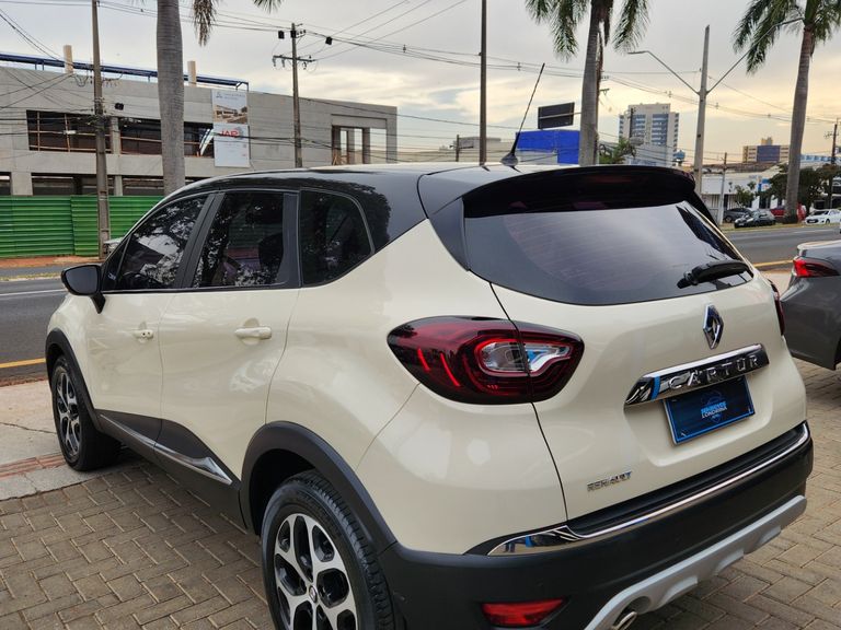 Renault CAPTUR Intense 1.6 16V Flex 5p Aut.