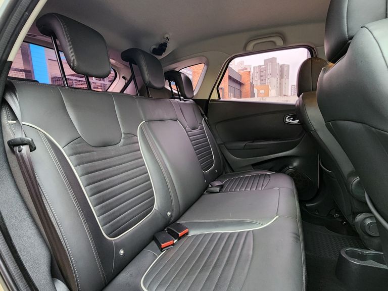 Renault CAPTUR Intense 1.6 16V Flex 5p Aut.