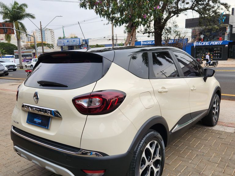 Renault CAPTUR Intense 1.6 16V Flex 5p Aut.