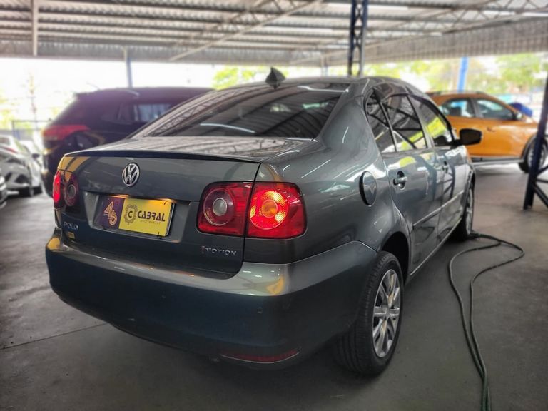VolksWagen Polo Sedan I MOTION  1.6 Total Flex  4p