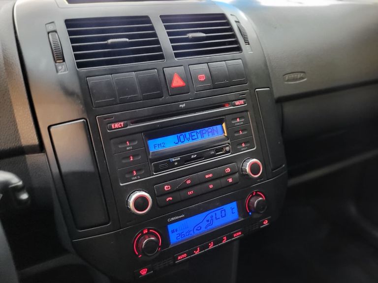 VolksWagen Polo Sedan I MOTION  1.6 Total Flex  4p
