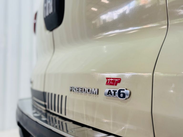 Fiat Toro Freedom 1.8 16V Flex Aut.