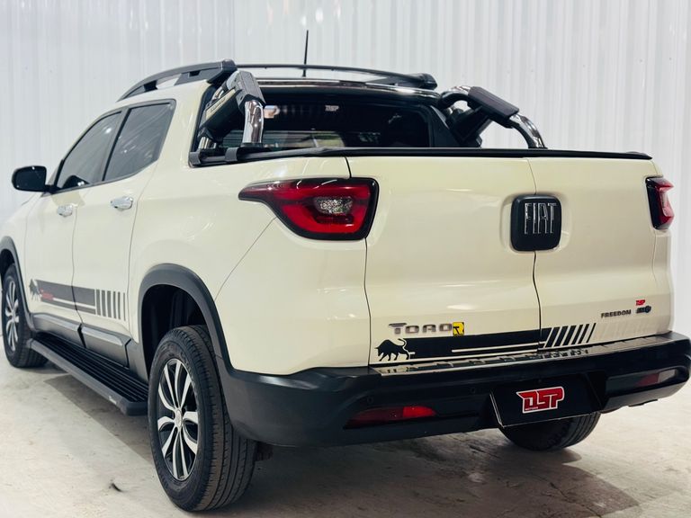 Fiat Toro Freedom 1.8 16V Flex Aut.