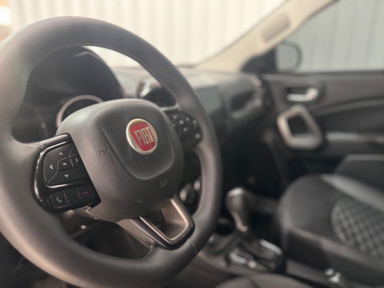 Fiat Toro Freedom 1.8 16V Flex Aut.