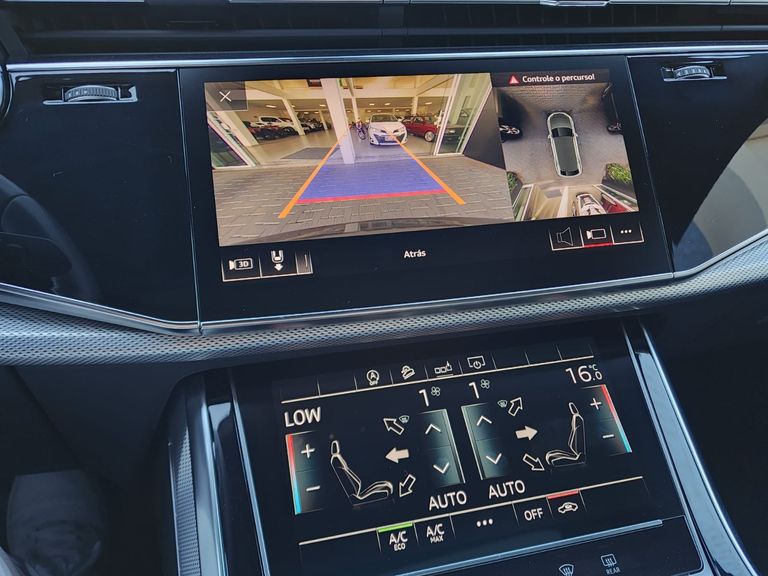 Audi Q8 Perf.Black 3.0 TFSI Quat. S-tr/(Híb.)