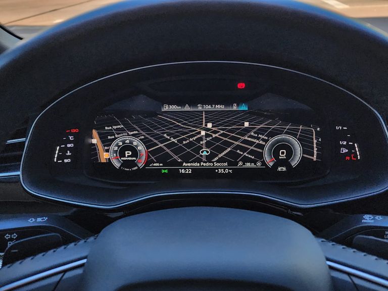 Audi Q8 Perf.Black 3.0 TFSI Quat. S-tr/(Híb.)