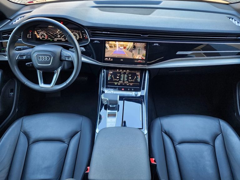 Audi Q8 Perf.Black 3.0 TFSI Quat. S-tr/(Híb.)