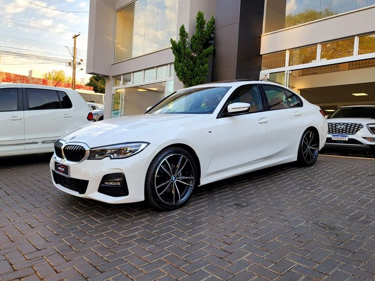 BMW 320iA 2.0 TB M Sport A.Flex/M.Sport 4p