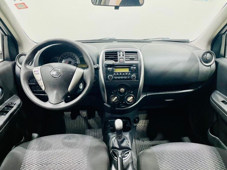 Nissan MARCH SV 1.0 12V Flex 5p
