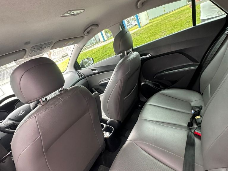 Hyundai HB20S Premium 1.6 Flex 16V Aut. 4p